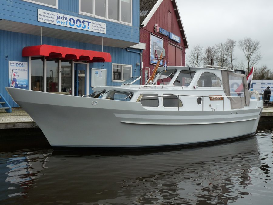 Bootverhuur Jachtwerf Oost in Akkrum, Friesland